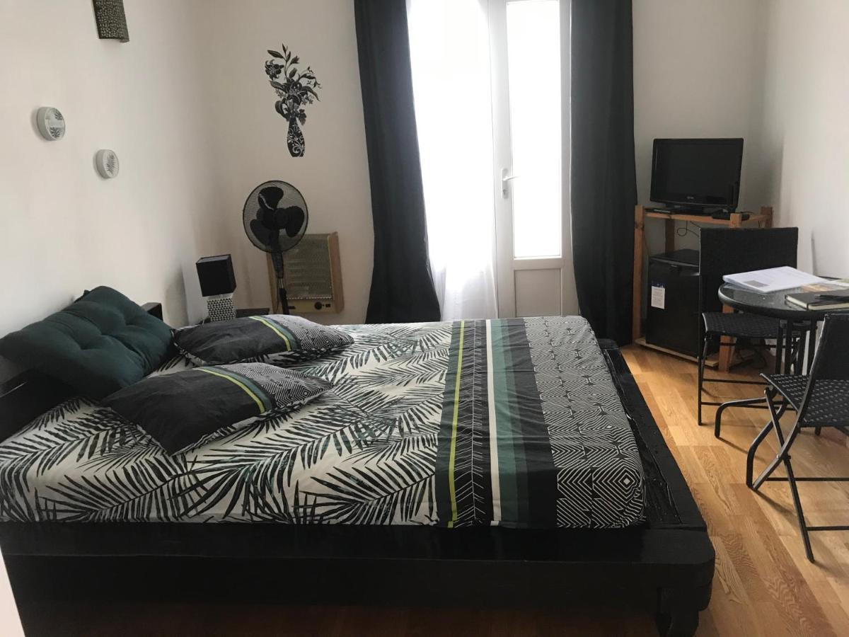 Chambre En Ardeche Du Sud Saint-Remeze Zewnętrze zdjęcie